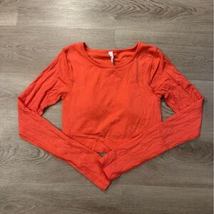 Ebb to Street long sleeve crop, size 6